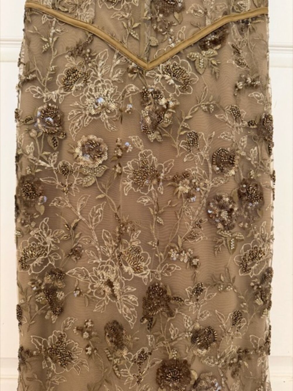 House Of CB Elegant Gold Floral Embroidered Gown. - Picture 5 of 15